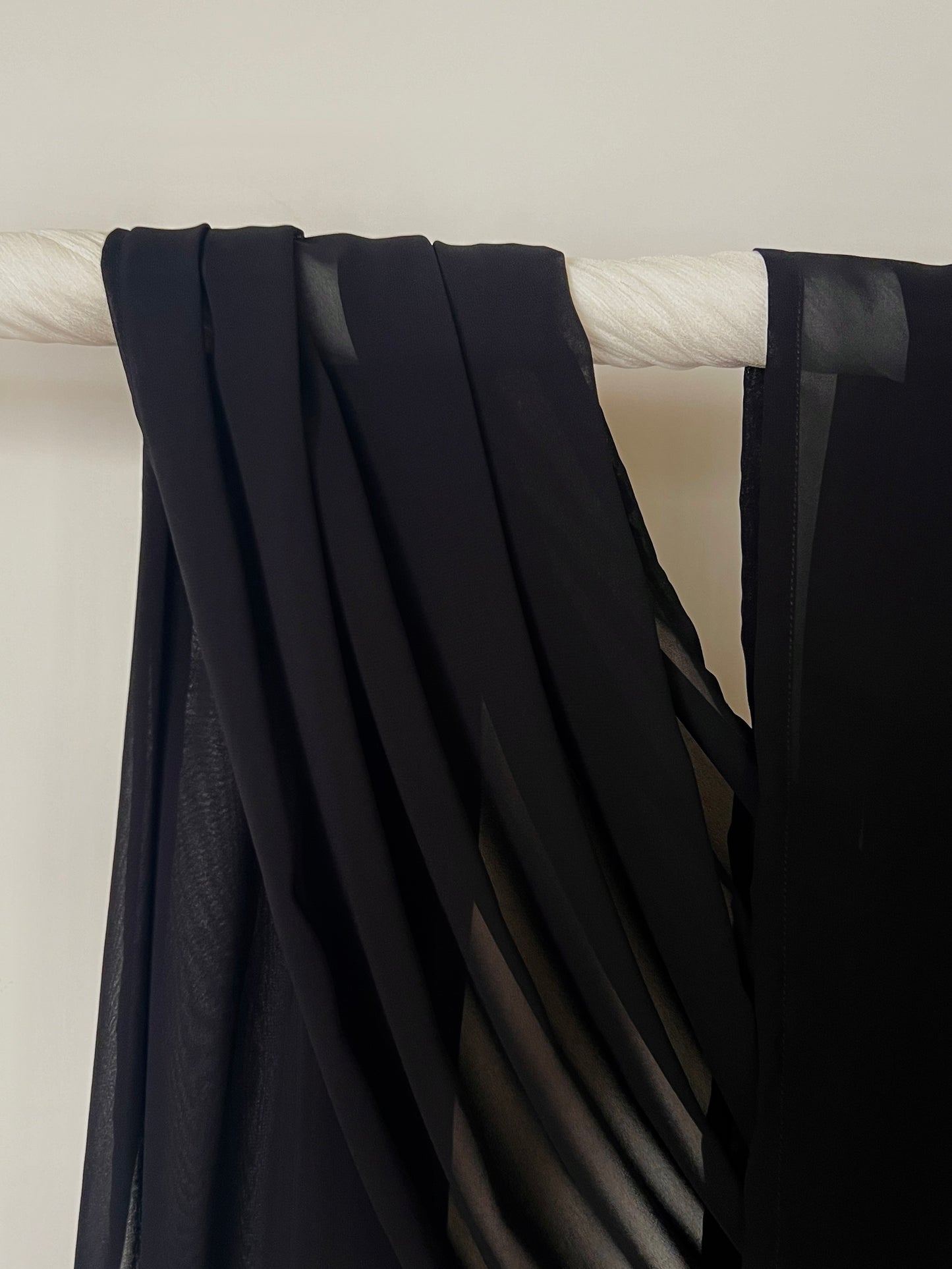 Black - SoftSnap Hijab
