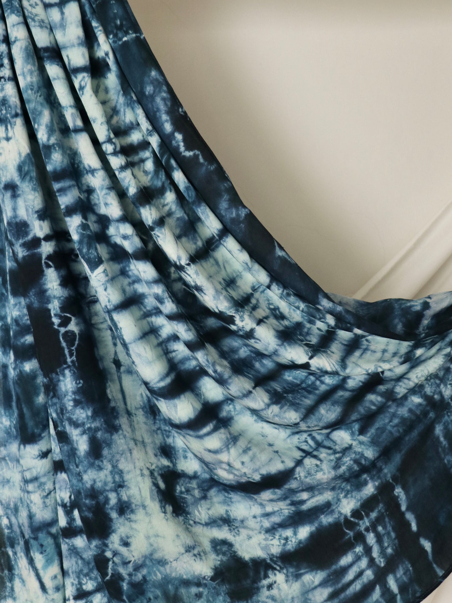 Day Blues - Modal - Amani Scarves