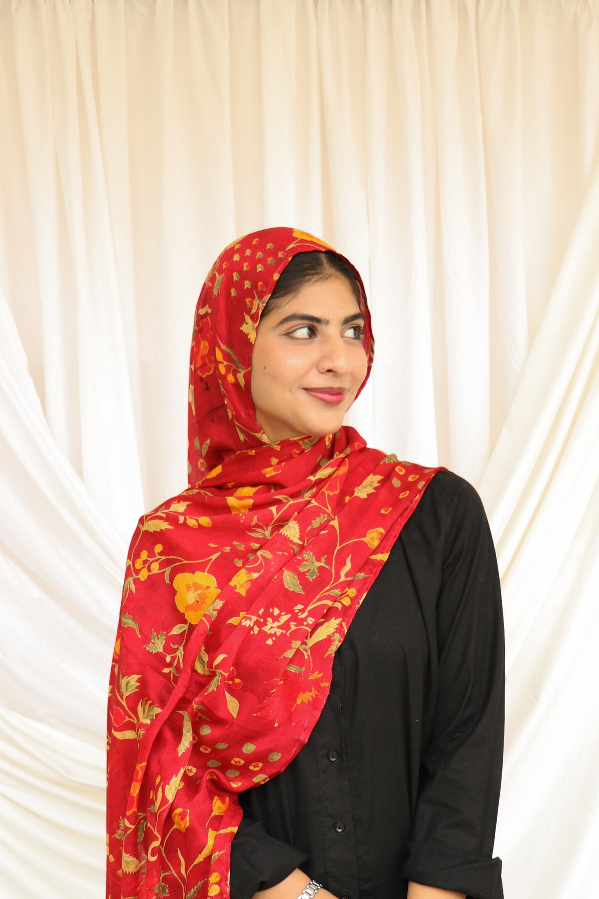 Gulnar - Bamboo Woven Modal Hijab