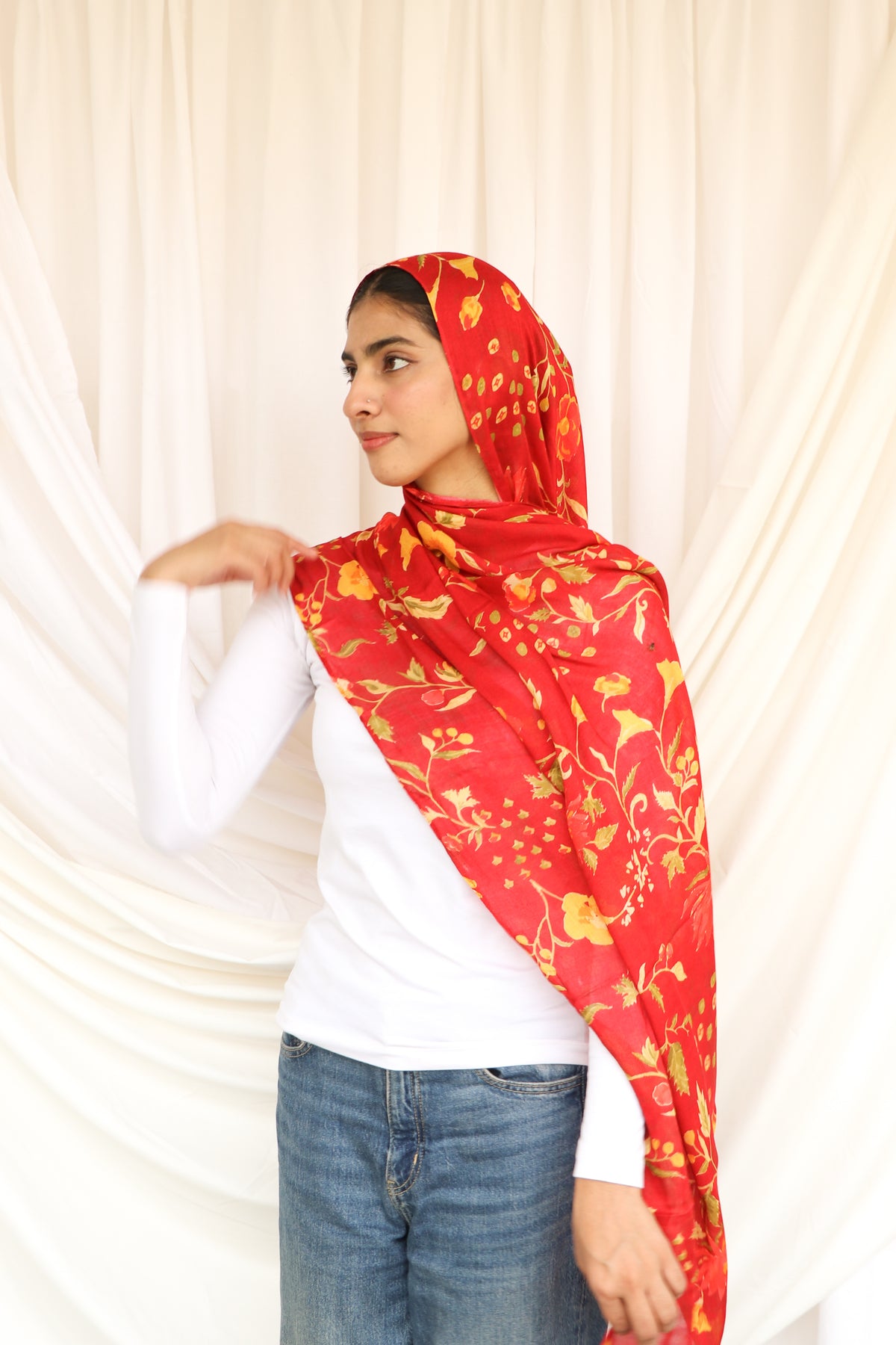 Gulnar - Bamboo Woven Modal Hijab