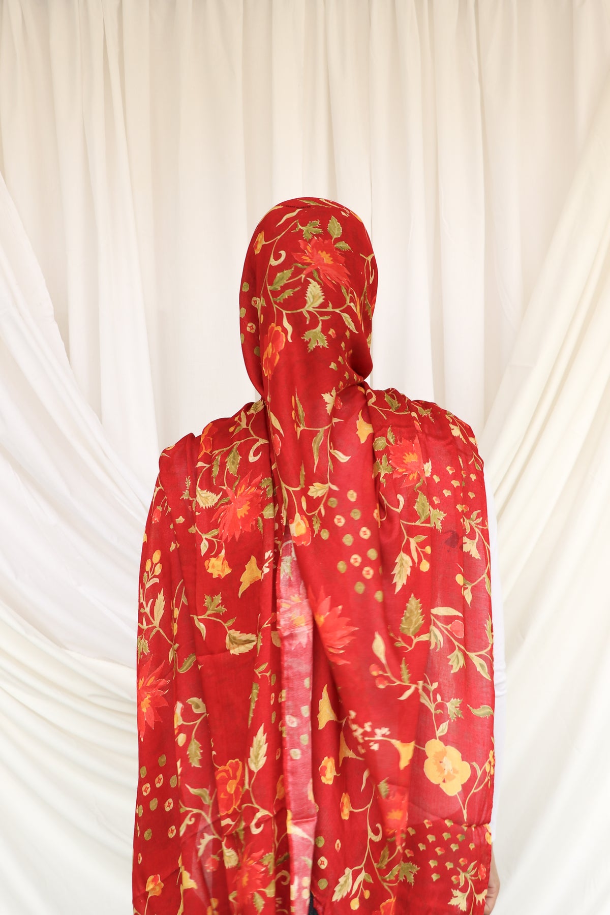 Gulnar - Bamboo Woven Modal Hijab